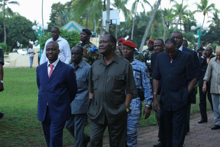 Ouattara veut tenter un nouvel assaut, au risque d`un bain de sang